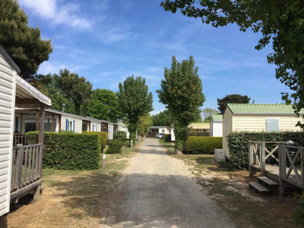 Camping Le Brandais Otel Brem Sur Mer Dış mekan fotoğraf