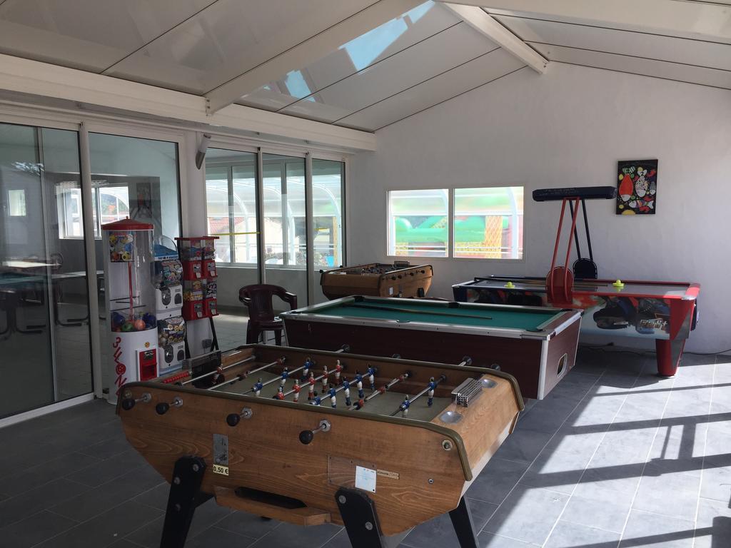 Camping Le Brandais Otel Brem Sur Mer Dış mekan fotoğraf